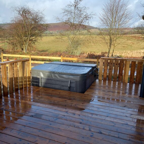 Hot tub