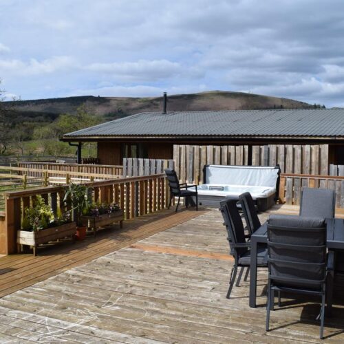 Mid Wales Lodges_Lime Lodge_Decking and Hot Tub_1