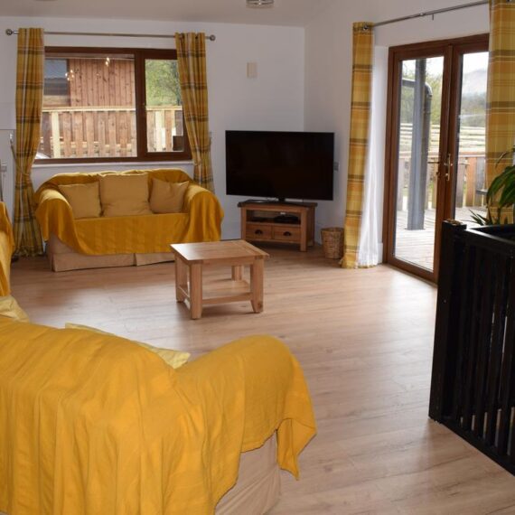 Mid Wales Lodges_Lime Lodge_Living Area_8