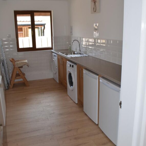 Mid Wales Lodges_Lime Lodge_utility_1