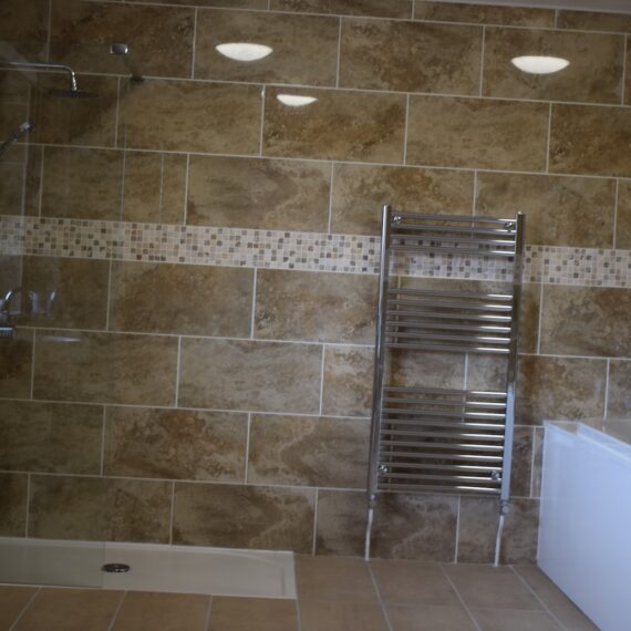 Oak Lodge_bathroom_12