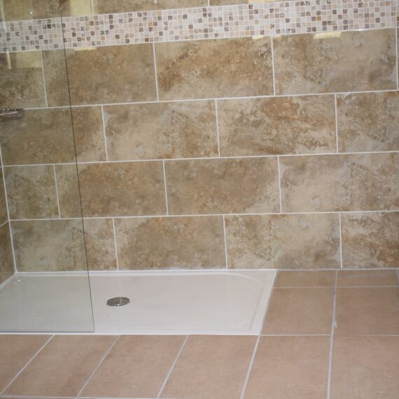 Oak Lodge_bathroom_7